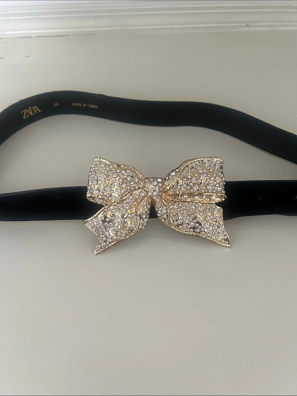 NWOT Zara Velvet Crystal Bow belt